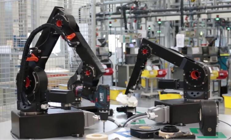 180°轉彎機械手拖鏈